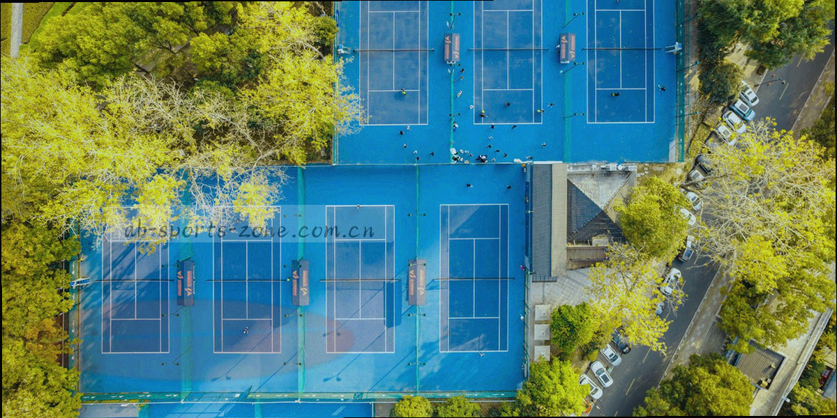 由细线构成的网格接口与流动节点图形，米白底配青色线条